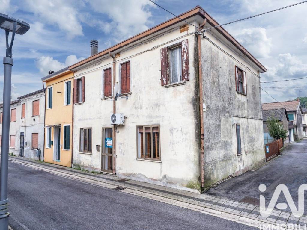 Villa a Mesola in Via Gian Battista Aleotti, 8 - Foto 2