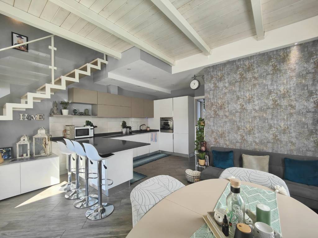 Villa a Prato in Via Achille Grandi - Foto 3