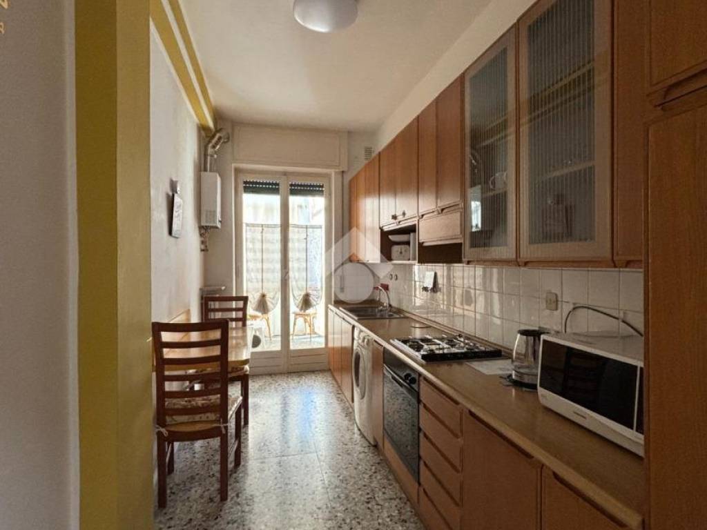 Appartamento a Verona in Via Franco Faccio, 21 - Foto 4