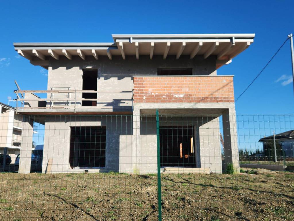 Villa a Oleggio in Via Strera, 117 - Foto 4