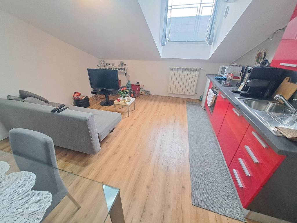 Attico / mansarda a Bergamo in Via San Bernardino, 145 - Foto 3