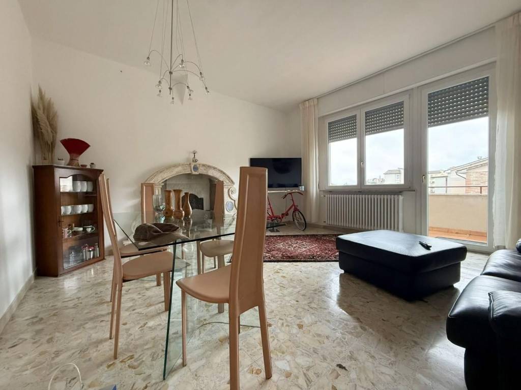 Appartamento a Siena in Via Giuseppe Mazzini, , 53100 - Foto 2