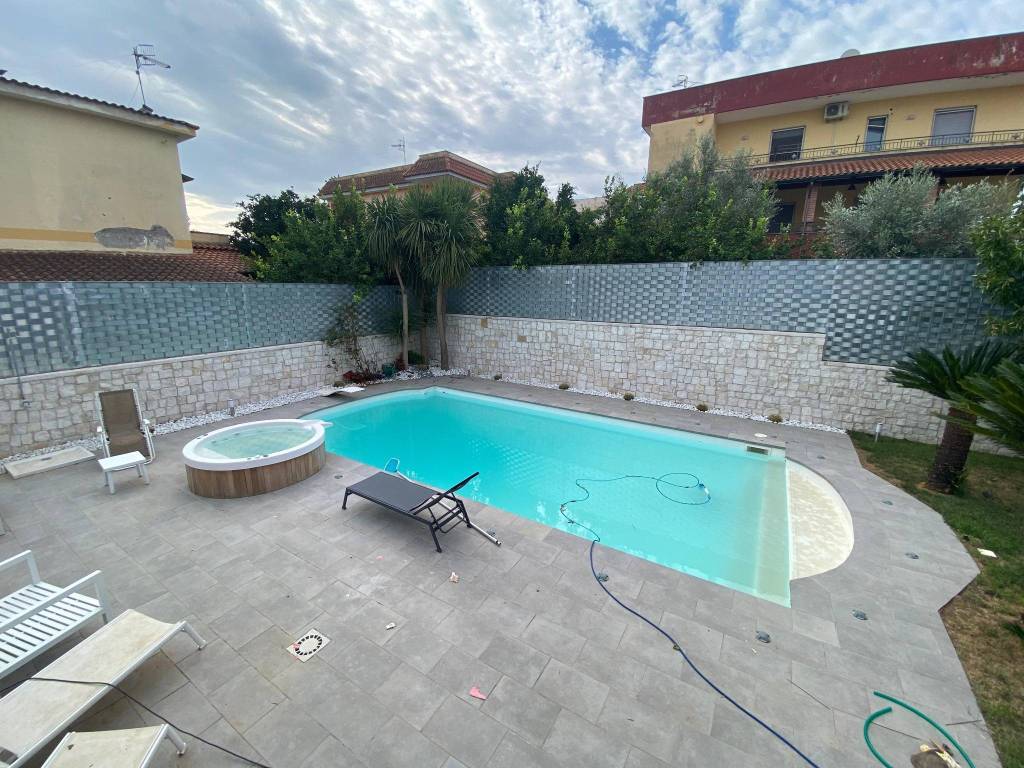Villa a Giugliano in campania in Via Vicinale Fra' Giambattista - Foto 4