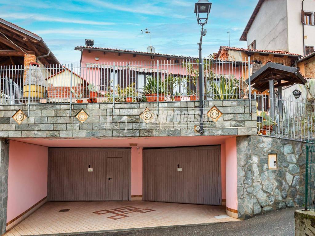 Casa indipendente a Arignano in Via Mario Graffi - Foto 2