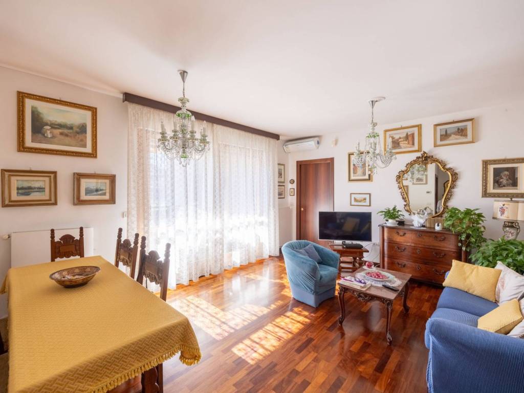 Appartamento a Casalecchio di reno in Via Cardinale Giacomo Lercaro, 5 - Foto 4