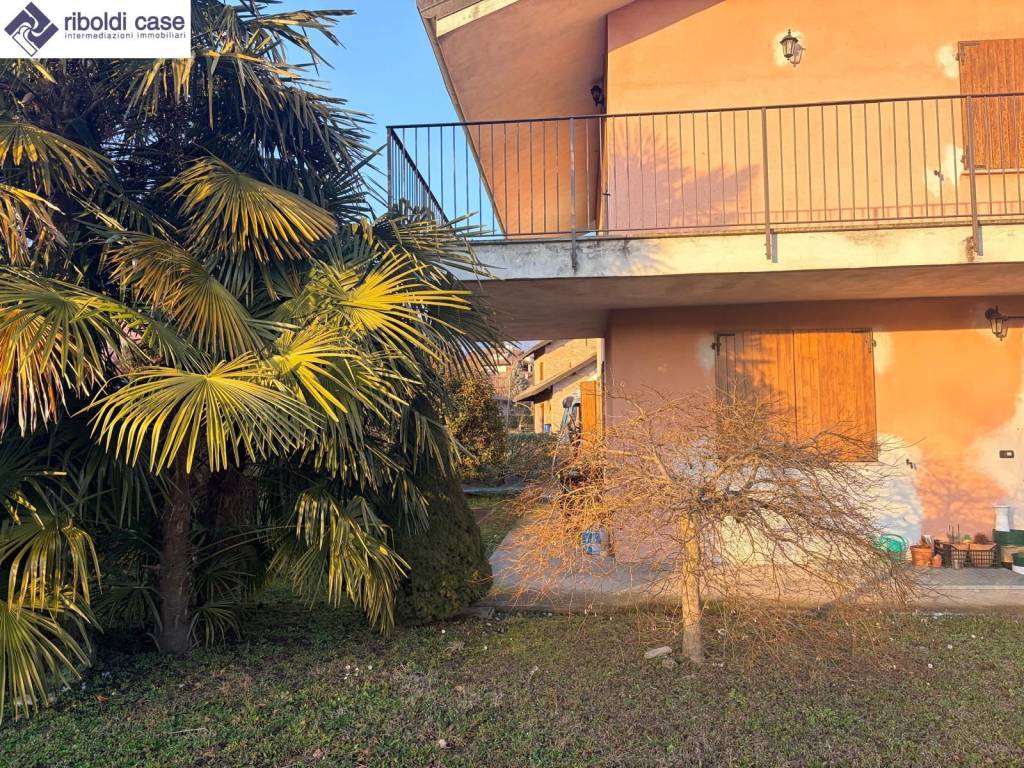 Villa a Molteno in Via Alessandro Manzoni - Foto 5