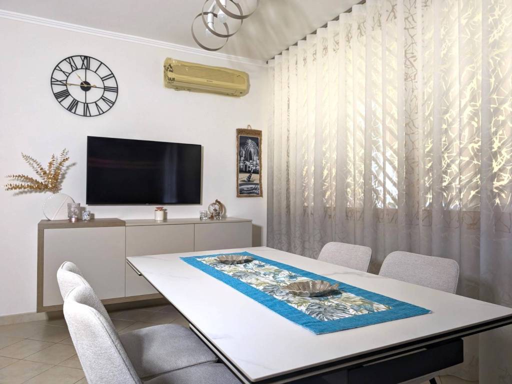 Appartamento a Trani in Via Giuseppe Parini - Foto 3