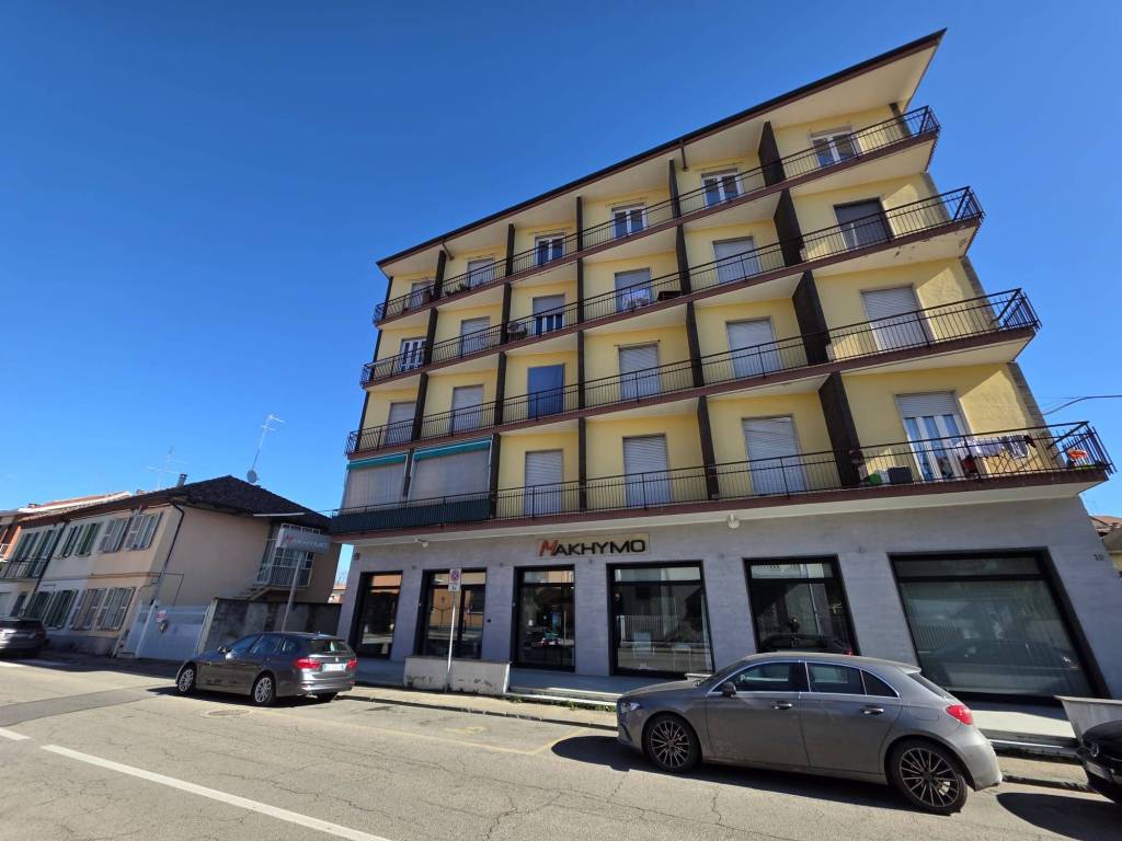 Appartamento a Asti in Strada Valmanera, 19 - Foto 2