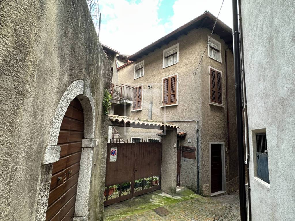 Casa indipendente a Gargnano in vicolo cortili, 2 - Foto 2