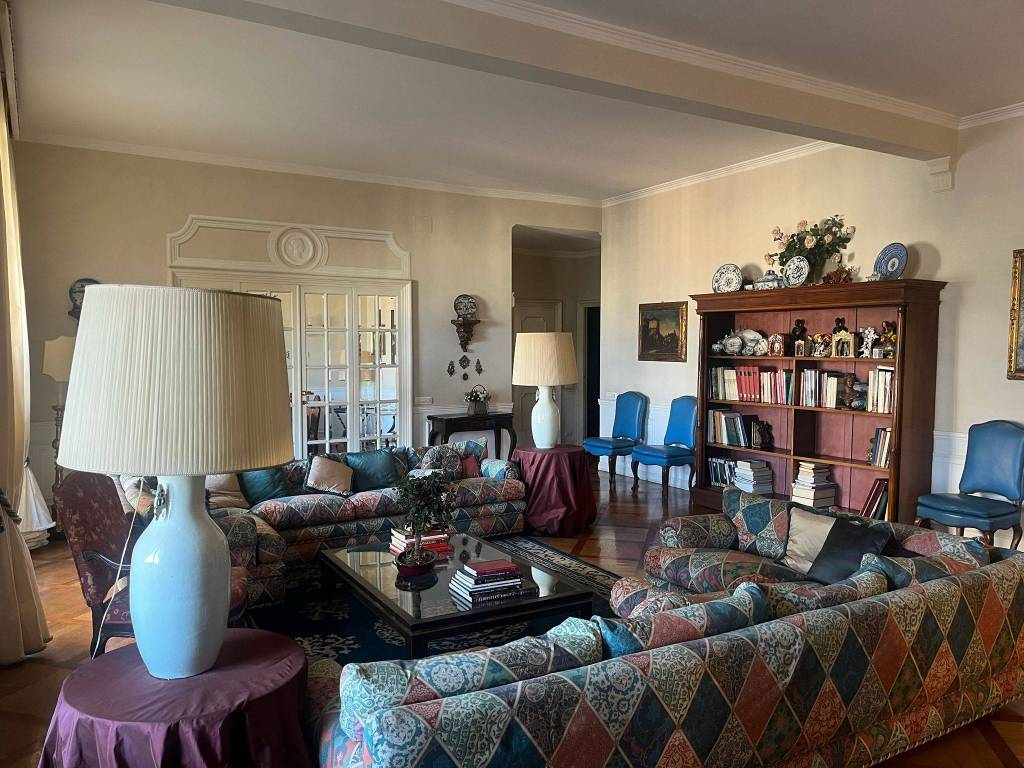 Appartamento a Genova in Via Giuseppe Fasce - Foto 3