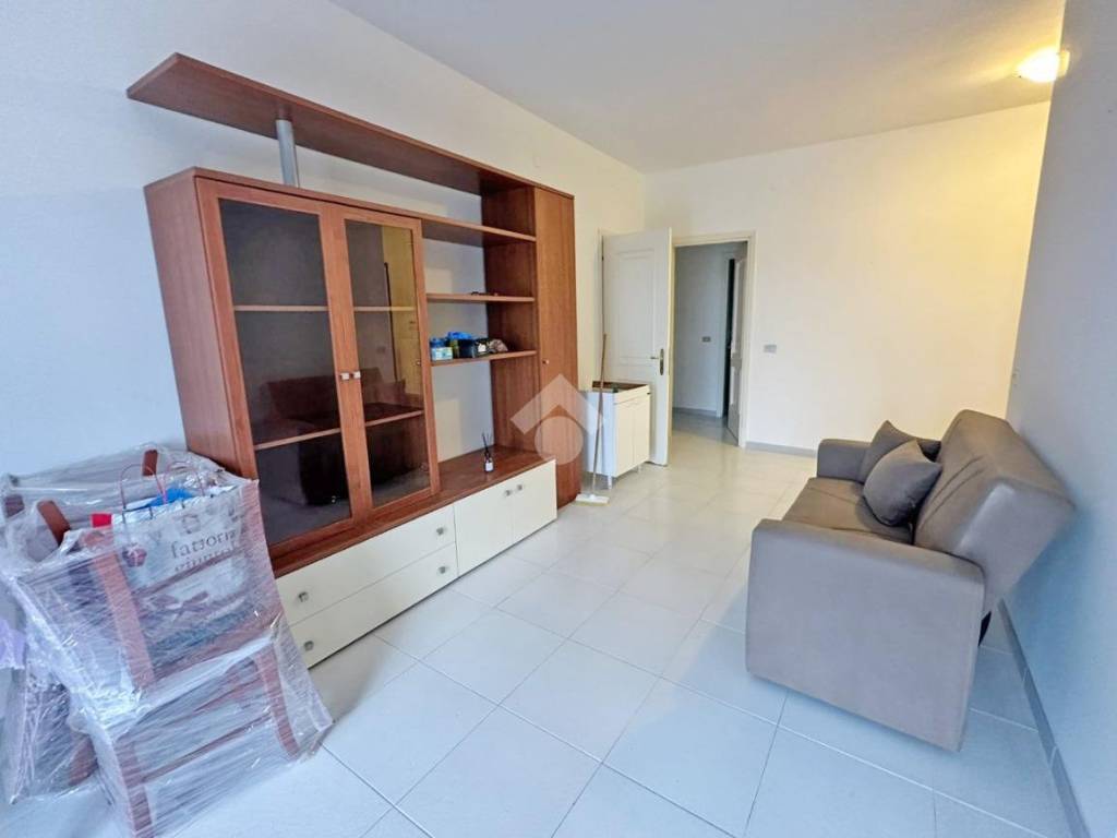 Appartamento a Foggia in Via Raffaele Nannarone, 11 - Foto 2