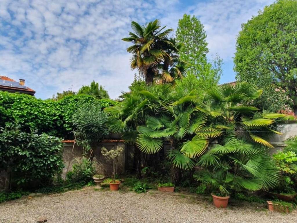 Villa a Abbiategrasso in Via Edmondo De Amicis - Foto 3