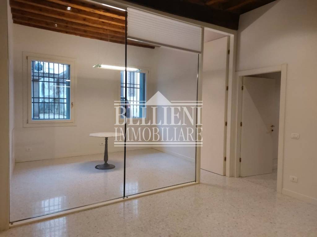 Appartamento a Vicenza in Contrà Pasini - Foto 4