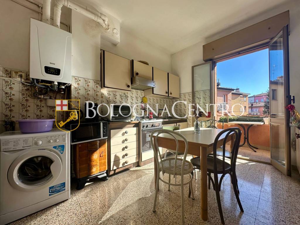 Appartamento a Bologna in Via Berengario Da Carpi - Foto 2