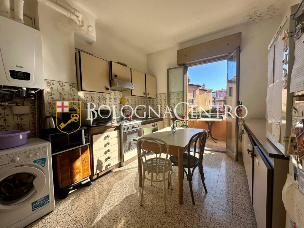 Appartamento a Bologna in Via Berengario Da Carpi - Foto 4