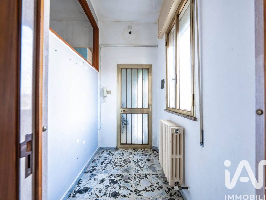 Palazzo / stabile a Codigoro in Piazza Vittorio Veneto, 62 - Foto 3