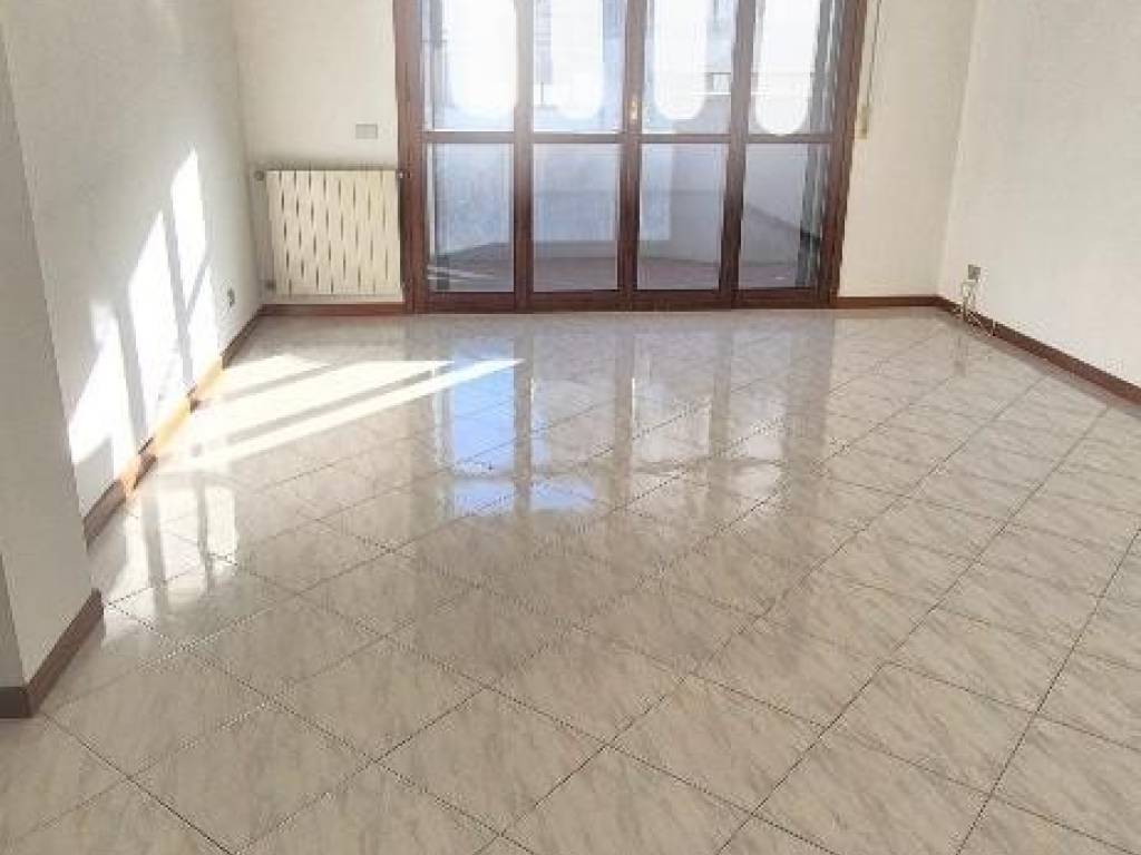 Appartamento a Cascina - Foto 4