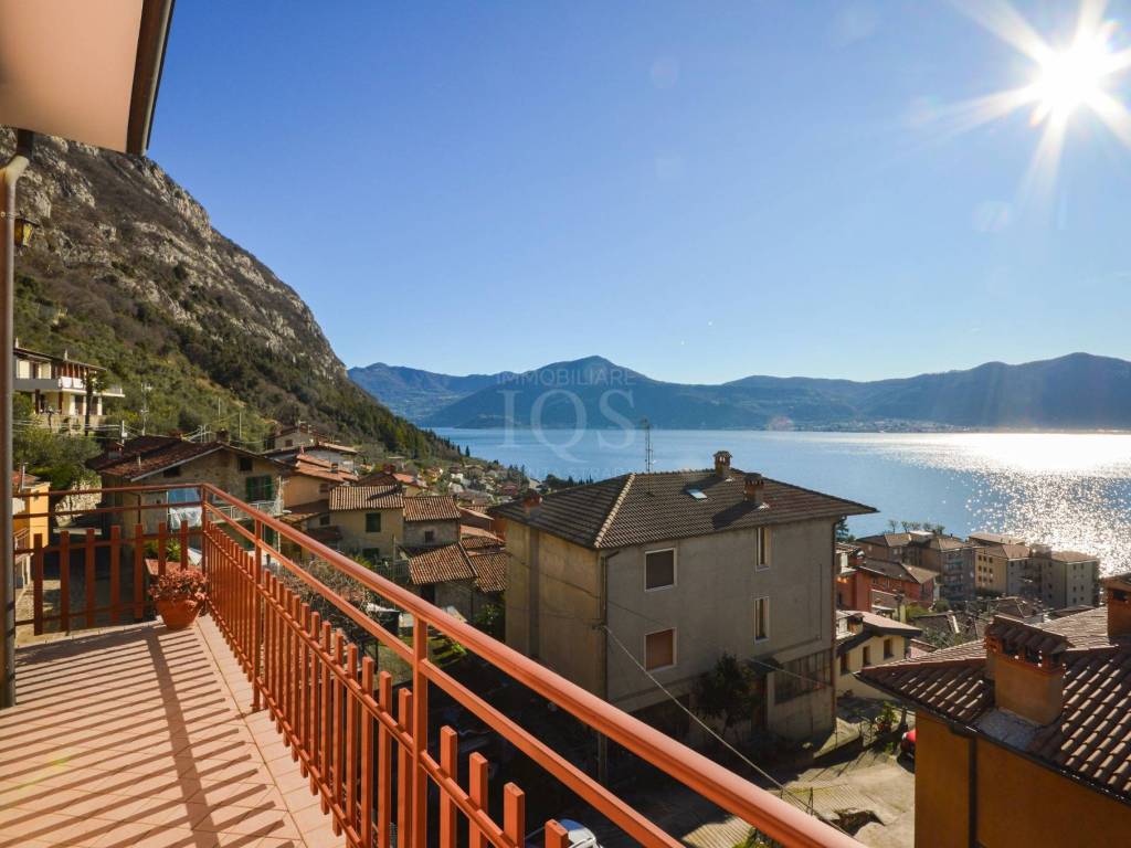 Appartamento a Predore in Via Dottor Carrobbio, 71 - Foto 4