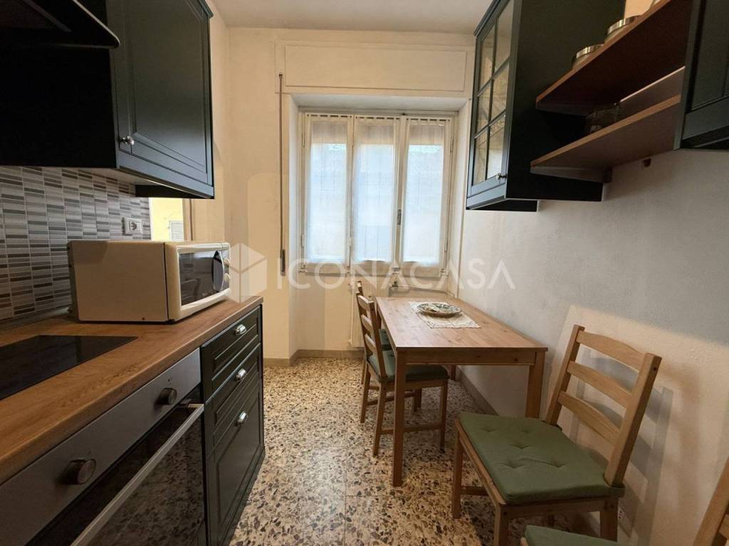 Appartamento a Mortara in Piazza Silvabella, 17 - Foto 2