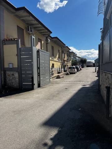 Immobile a Napoli in Via Pasquale Ciccarelli, 46 - Foto 3