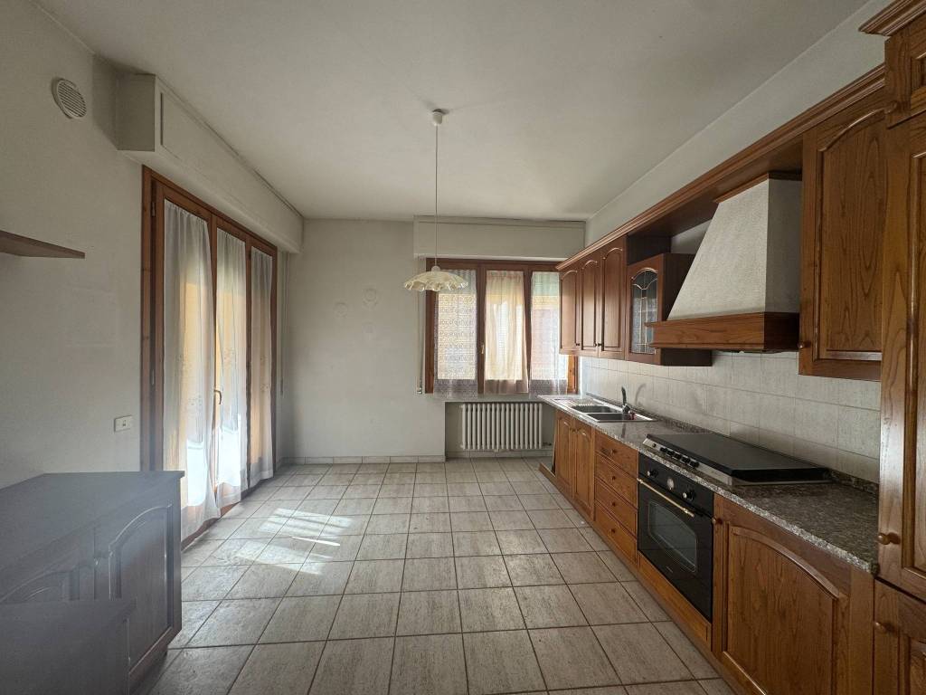 Appartamento a Castelfiorentino in Via Cesare Manetti - Foto 2