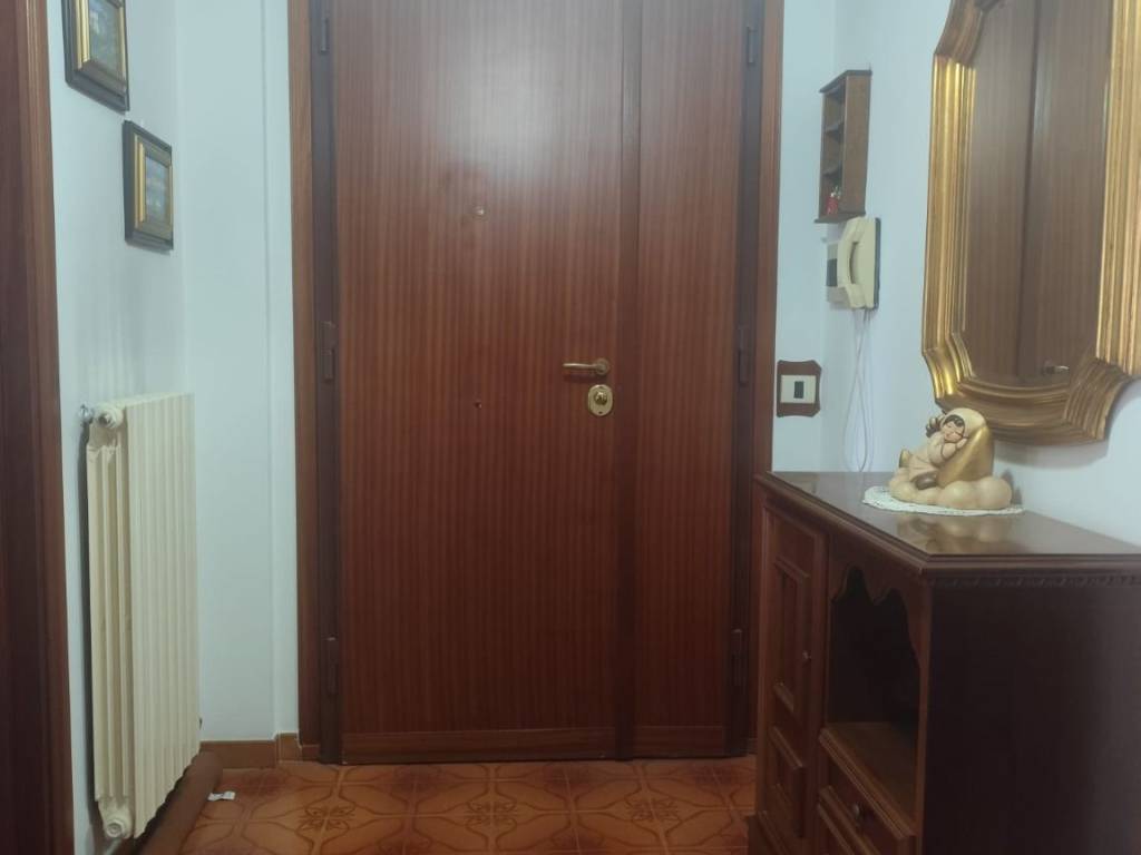 Appartamento a Latina in Via Montecarlo, 14 - Foto 2