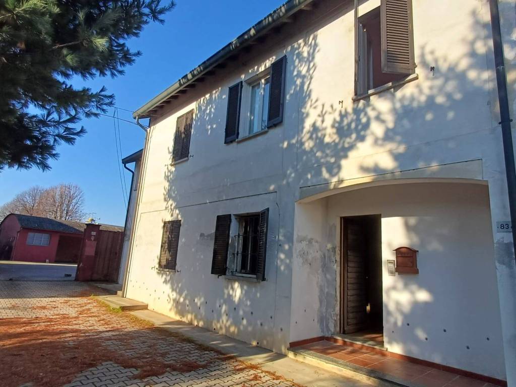 Villa a Galliate in Via Ticino, 83 - Foto 5