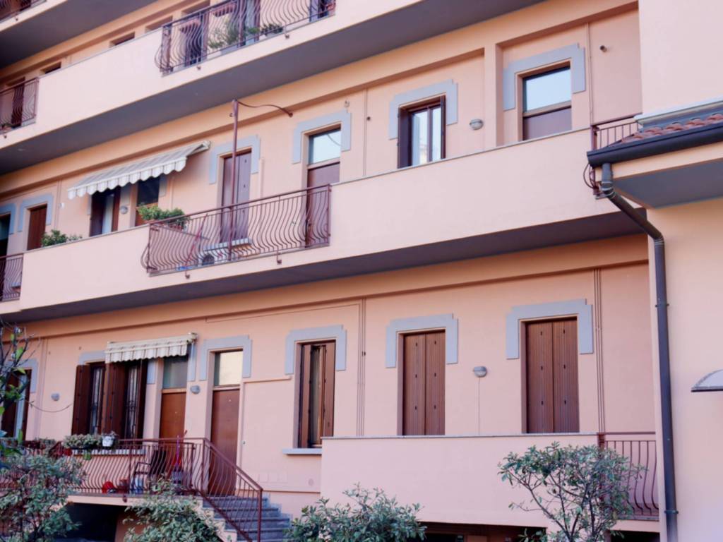 Appartamento a Senago in Via San Bernardo, 11 - Foto 2