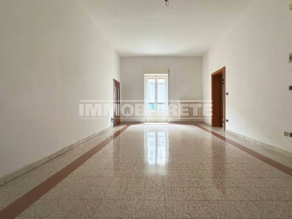 Appartamento a Altamura in Via Alessandro Manzoni - Foto 2