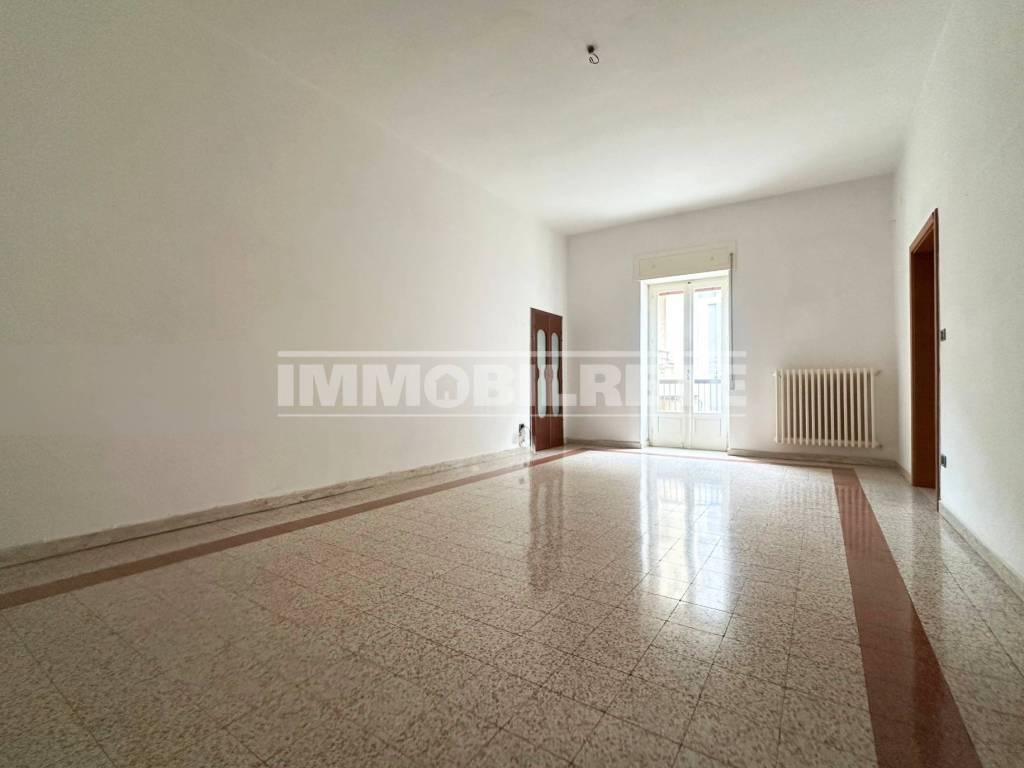 Appartamento a Altamura in Via Alessandro Manzoni - Foto 3