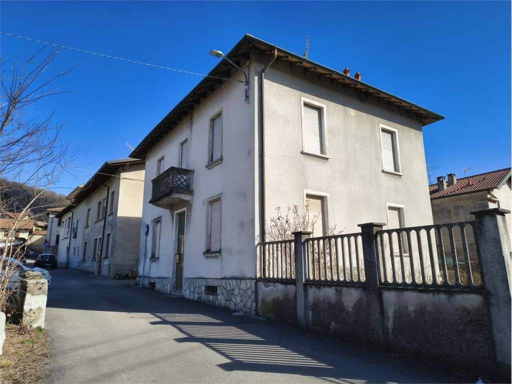 Villa a Gavirate in Buzzi, 4 - Foto 2