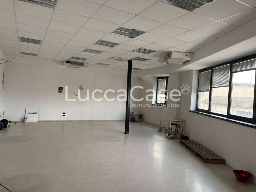 Immobile a Lucca in Via di Salicchi, - Foto 2