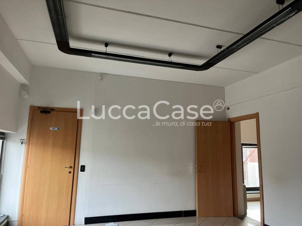 Immobile a Lucca in Via di Salicchi, - Foto 4