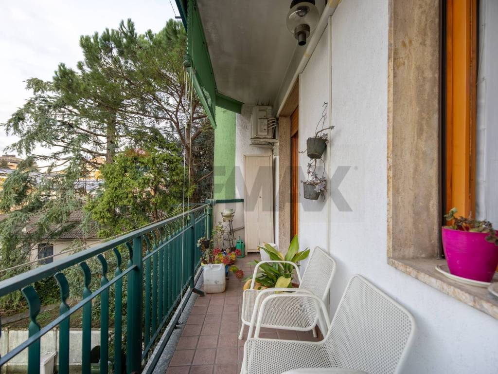 Appartamento a Garbagnate milanese in Silvio Pellico, 40 - Foto 2