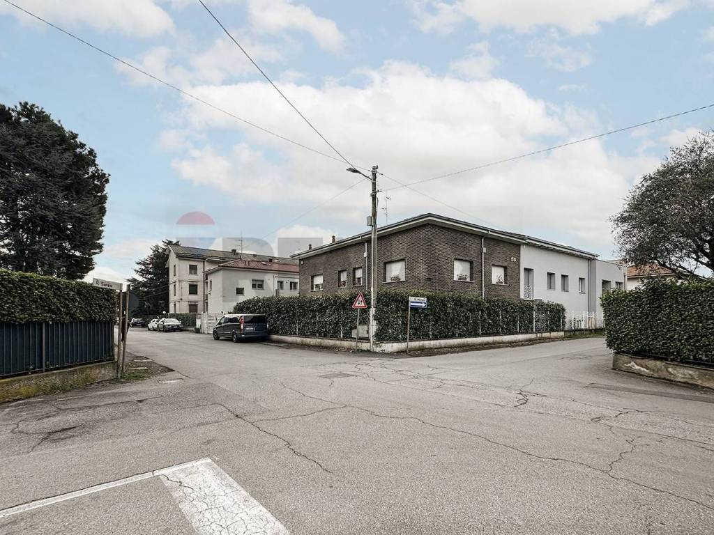 Villa a Meda in Via Leonardo da vinci, 28 - Foto 2