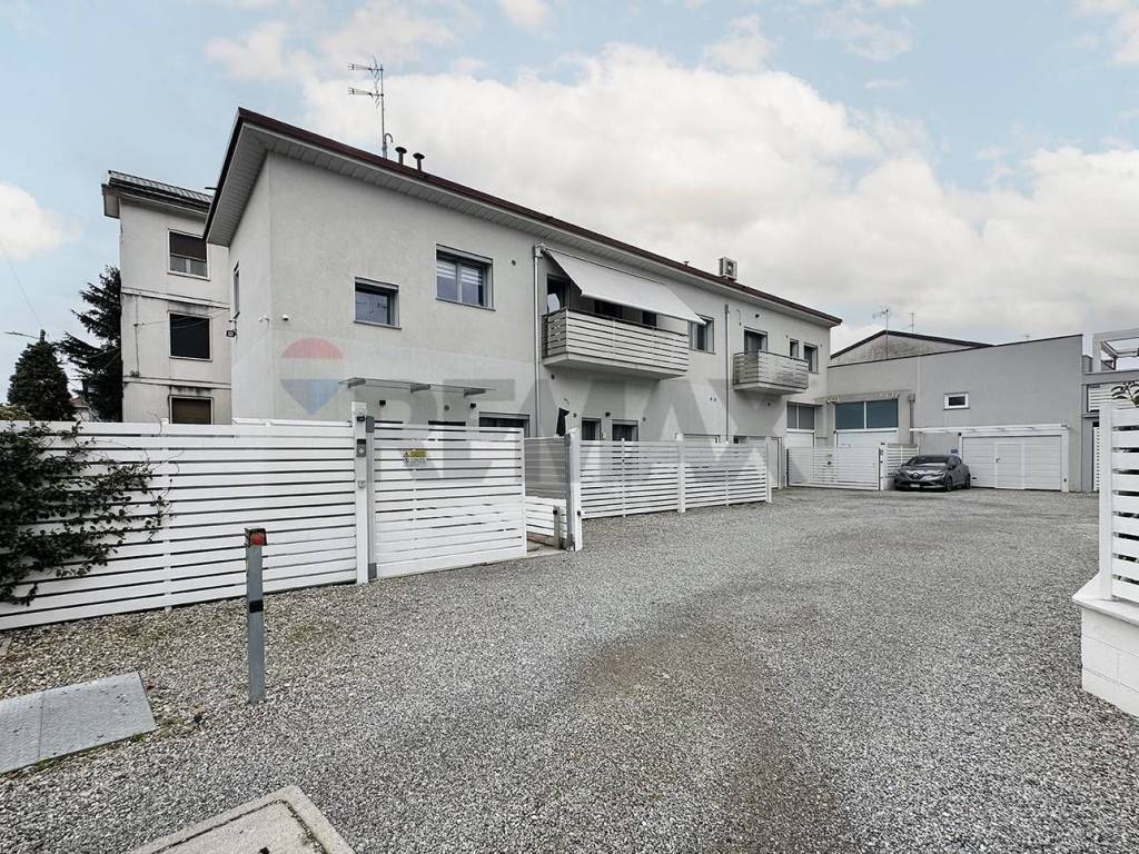 Villa a Meda in Via Leonardo da vinci, 28 - Foto 5