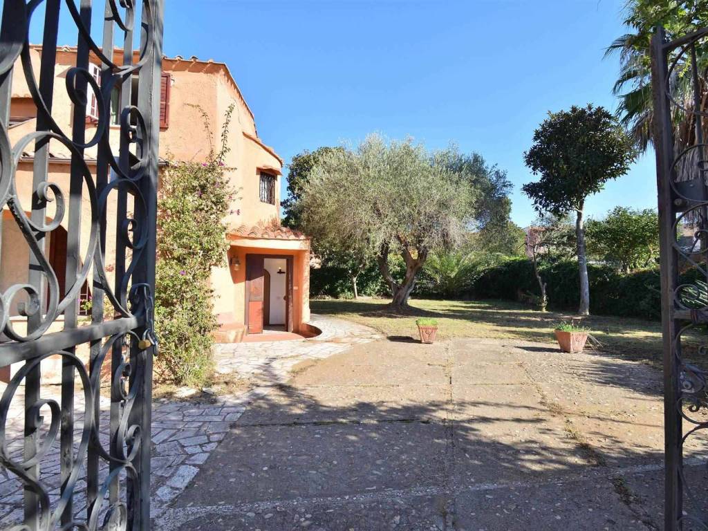 Villa a Ardea in via di Colle Romito - Foto 5
