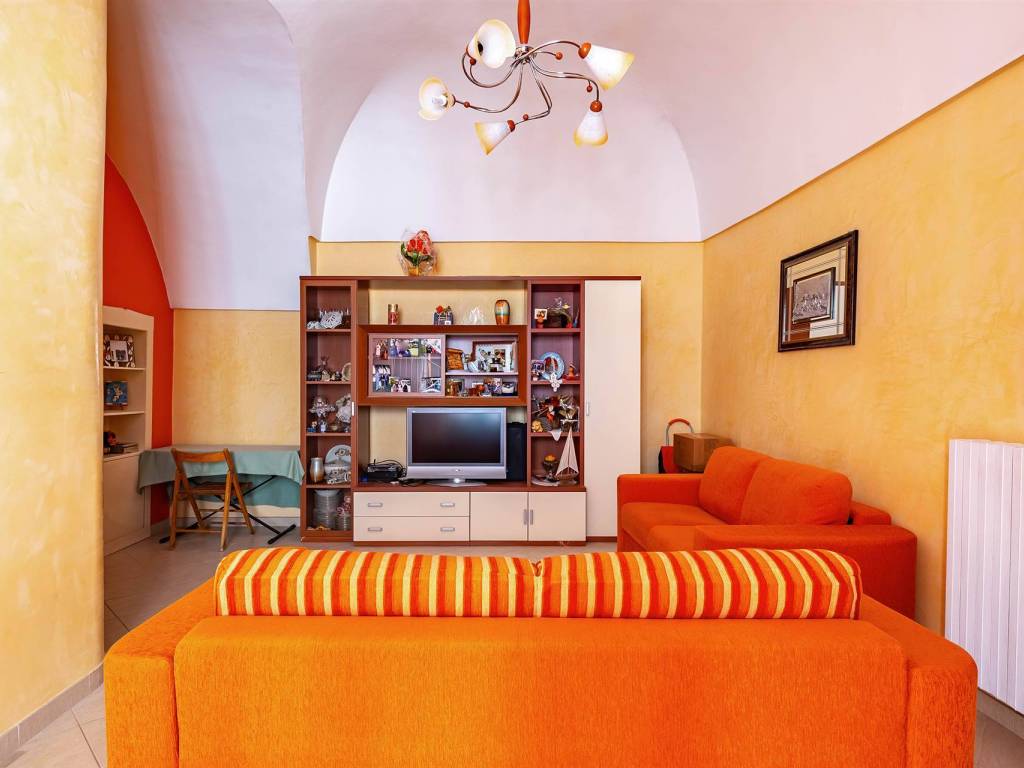 Casa indipendente a Castellana grotte in via nazario sauro - Foto 4