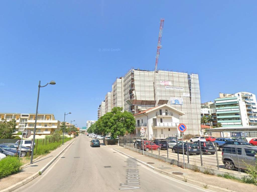 Appartamento a Montesilvano in Vincenzo Agostinone - Foto 2