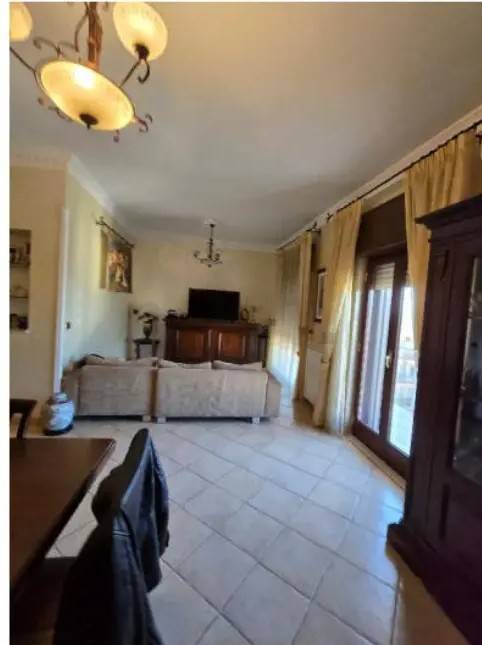 Appartamento a Taranto in Via Generale Giuseppe Messina - Foto 4