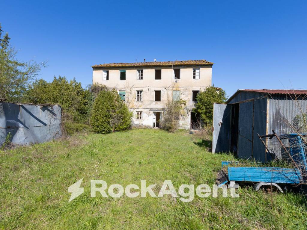 Rustico / casale a Lucca in Via Parco della Rimembranza - Foto 3