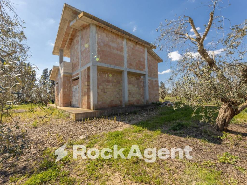 Villa a Casarano in Contrada Sant' Anna - Foto 5