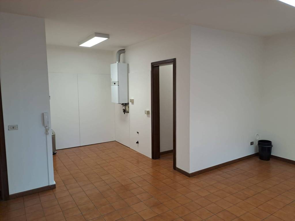 Immobile a Bergamo in Via Gian Maria Scotti, 22 - Foto 2