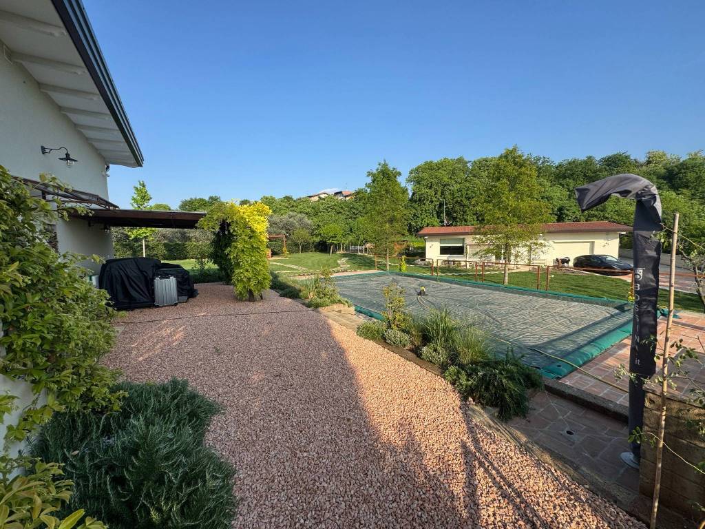 Villa a Lonato del garda in Via Marziale Cerutti, 24 - Foto 5