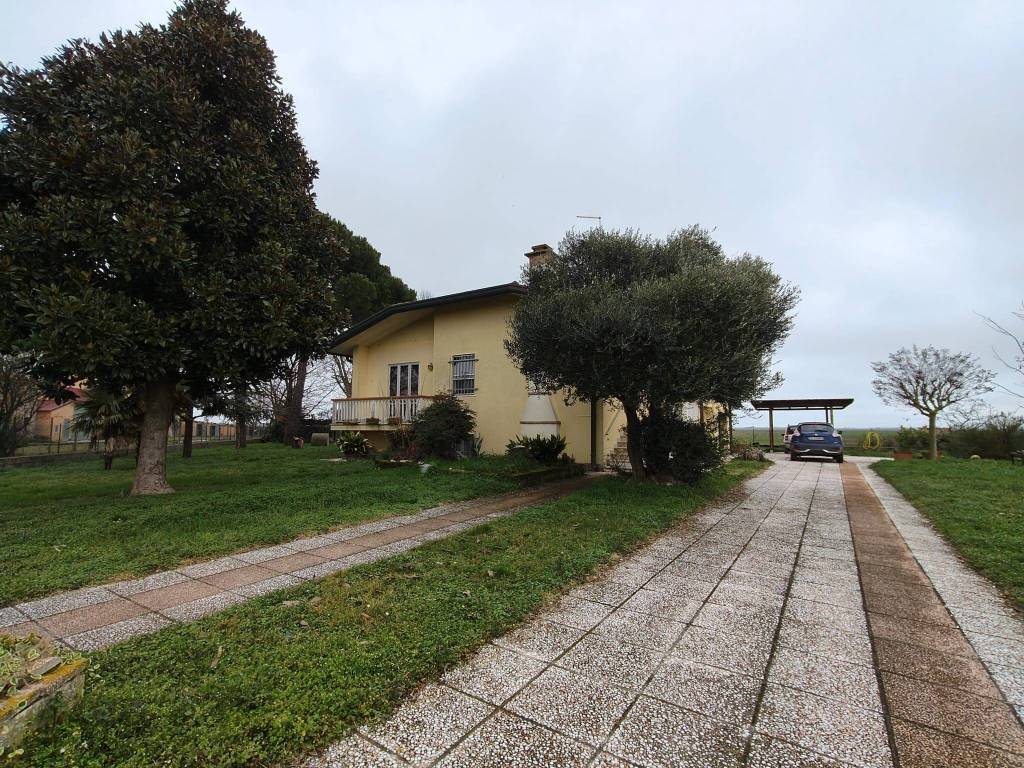 Villa a Porto viro in Via Galileo Galilei - Foto 5