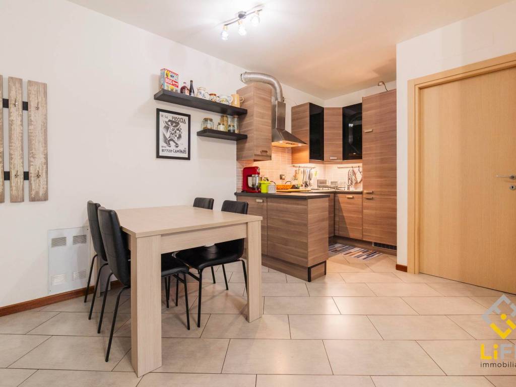 Appartamento a Galliate in Via 2 Giugno - Foto 4