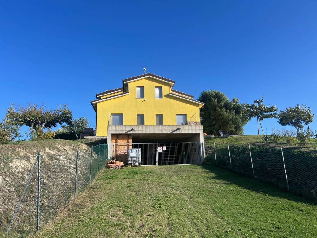 Rustico / casale a Montefelcino in montefelcino - Foto 4