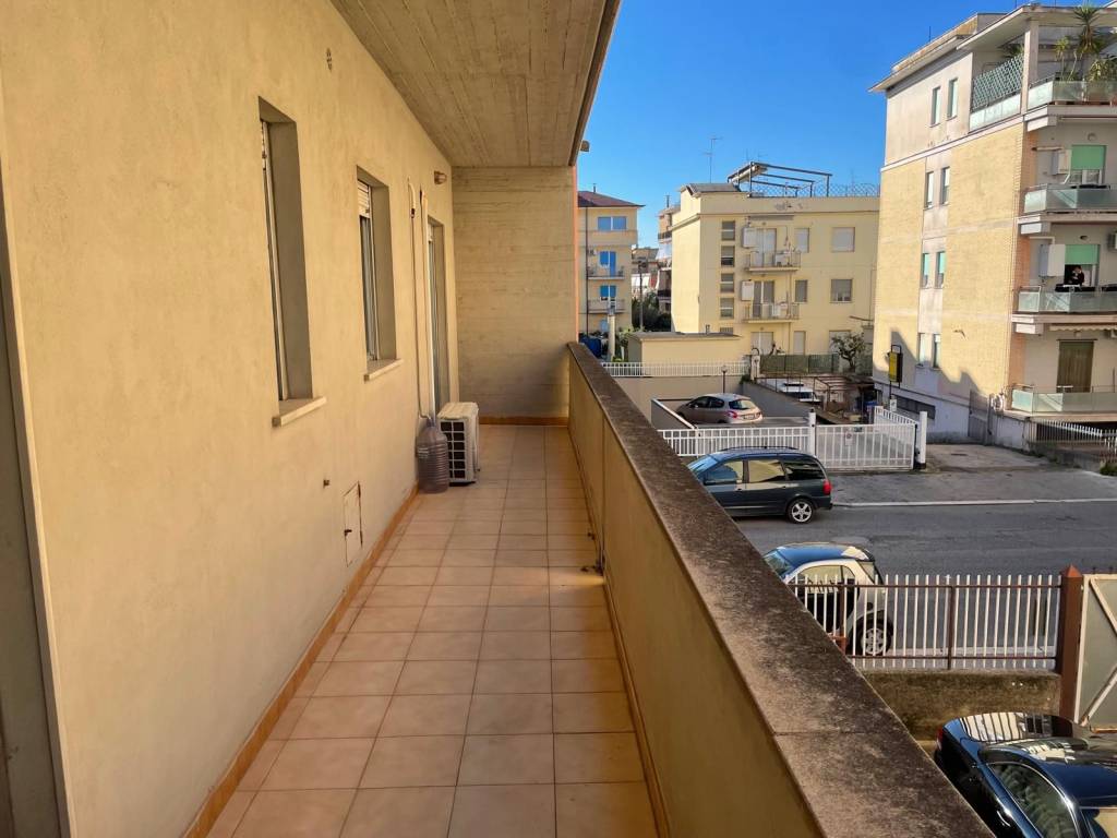 Appartamento a Latina in Viale dei Volsci - Foto 5