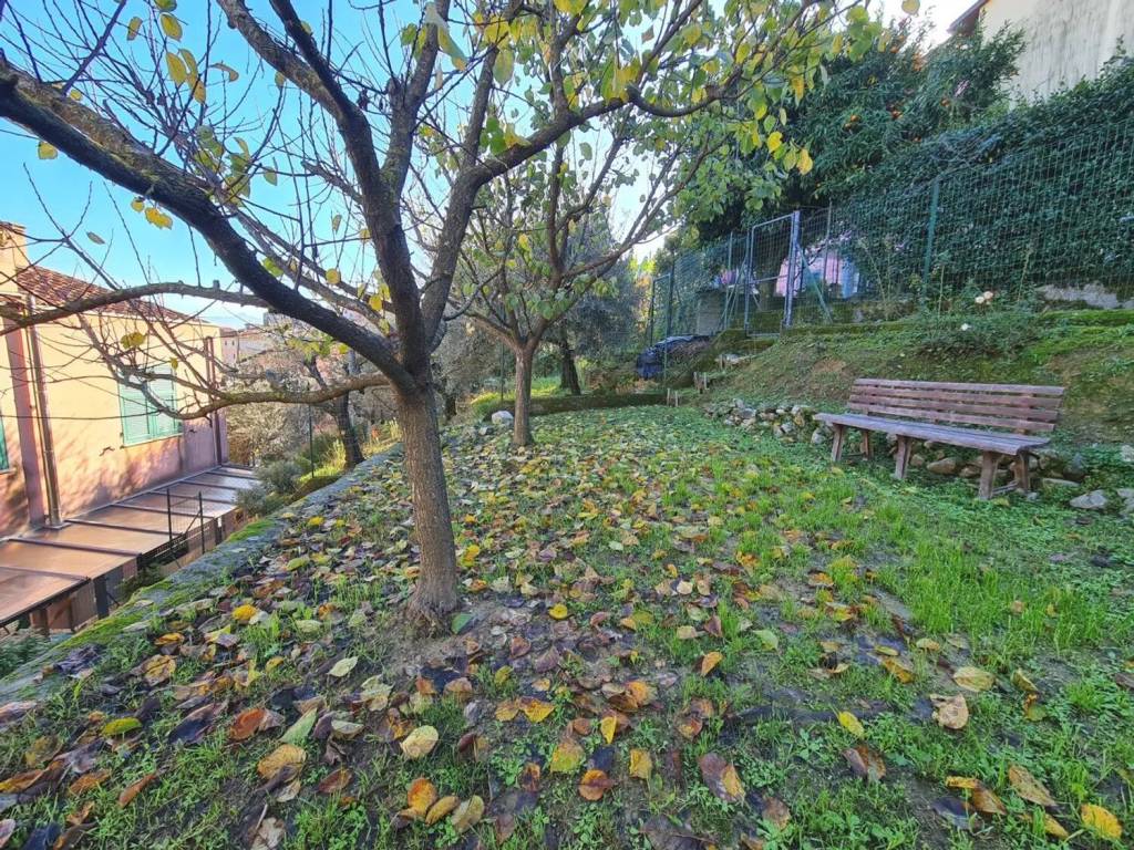 Villa a Ameglia in Strada Provinciale 28 S.N.C. - Foto 3