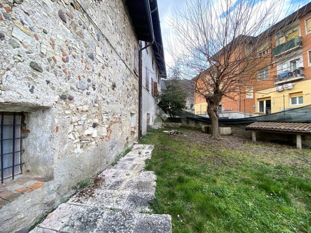 Appartamento a Corte franca in Via Martiri della libertà, 12 - Foto 4